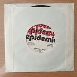 Maria ‎– Clap Your Hands And Stamp Your Feet - Vinyl 7" Record - Very-Good+ Quality (VG+) (Aryeh)