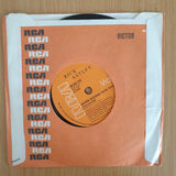 Rick Astley – Never Gonna Give You Up - 7" Record - Very-Good+ Quality (VG+) (verygoodplus7) (DLB)