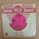 Sandie Shaw – (There's) Always Something There To Remind Me - 7" Vinyl Record  (VG) (DLB)