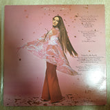 Crystal Gayle ‎– We Must Believe In Magic -  Vinyl LP Record - Very-Good+ Quality (VG+) - C-Plan Audio