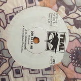 J. C. Livingstone – Hold On To Love / Ooh La La Me (Rhodesia) - Vinyl 7" Record - Very-Good+ Quality (VG+) (verygoodplus)