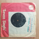 Slim Dusty With Dick Carr And His Bushlanders – A Pub With No Beer - Vinyl 7" Record - Very-Good+ Quality (VG+) (verygoodplus)